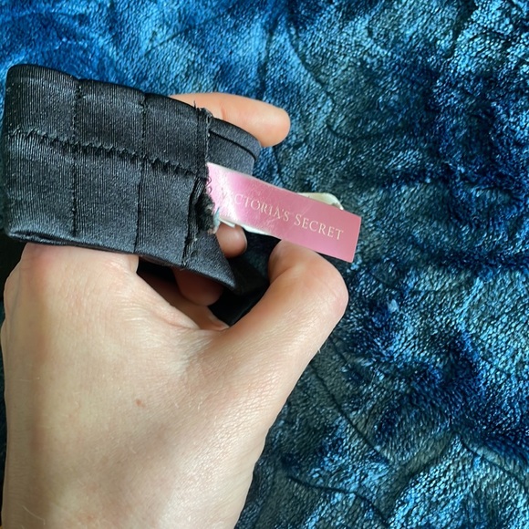 Victoria secrets swim top and heat swim bottoms - Picture 3 of 5